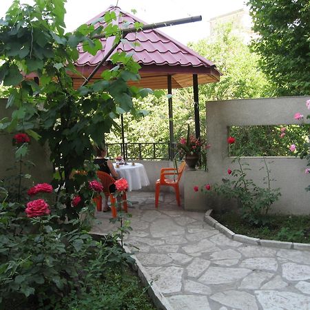 Iliani Hotel Tbilisi Eksteriør bilde