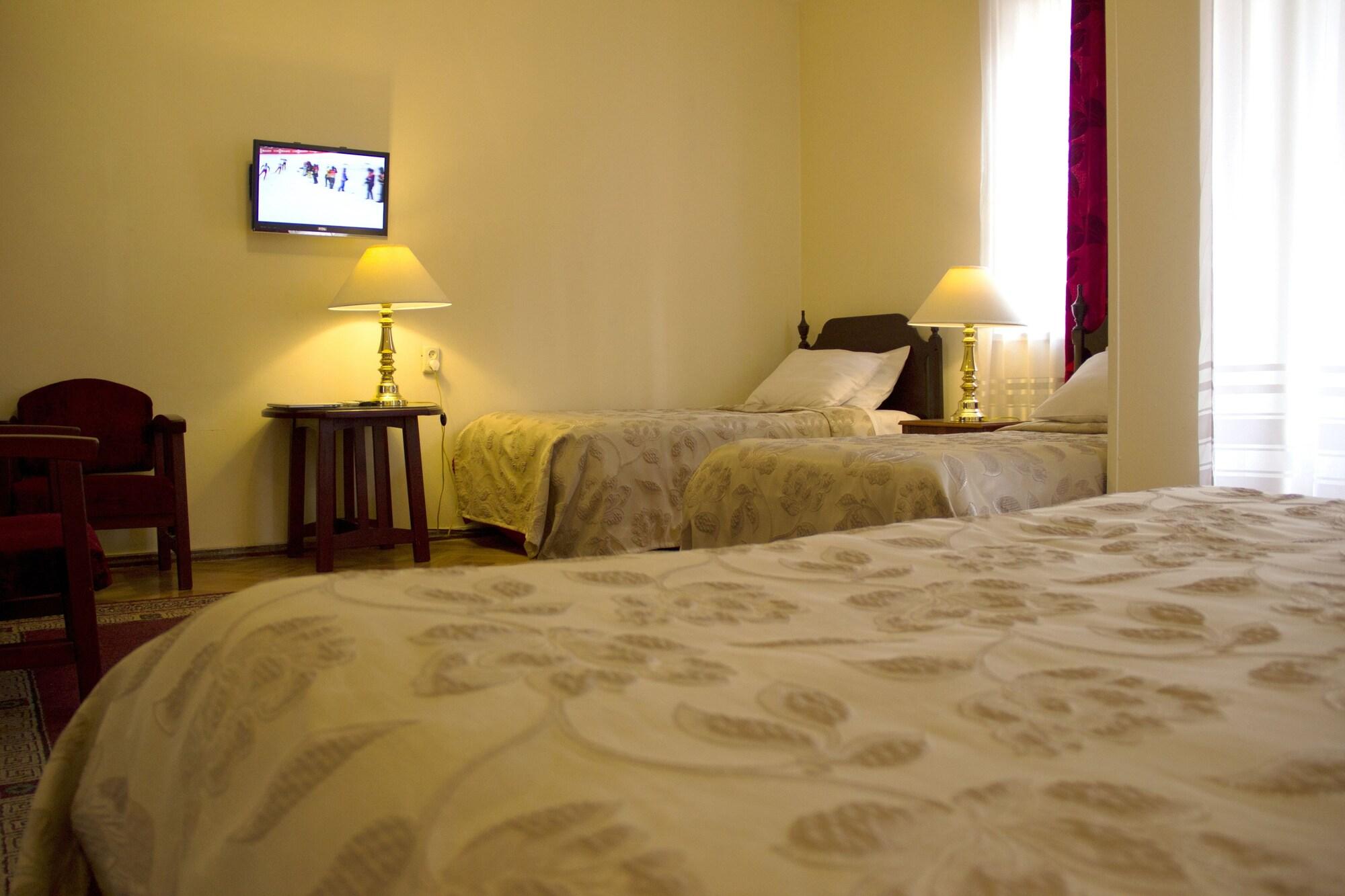 Iliani Hotel Tbilisi Eksteriør bilde