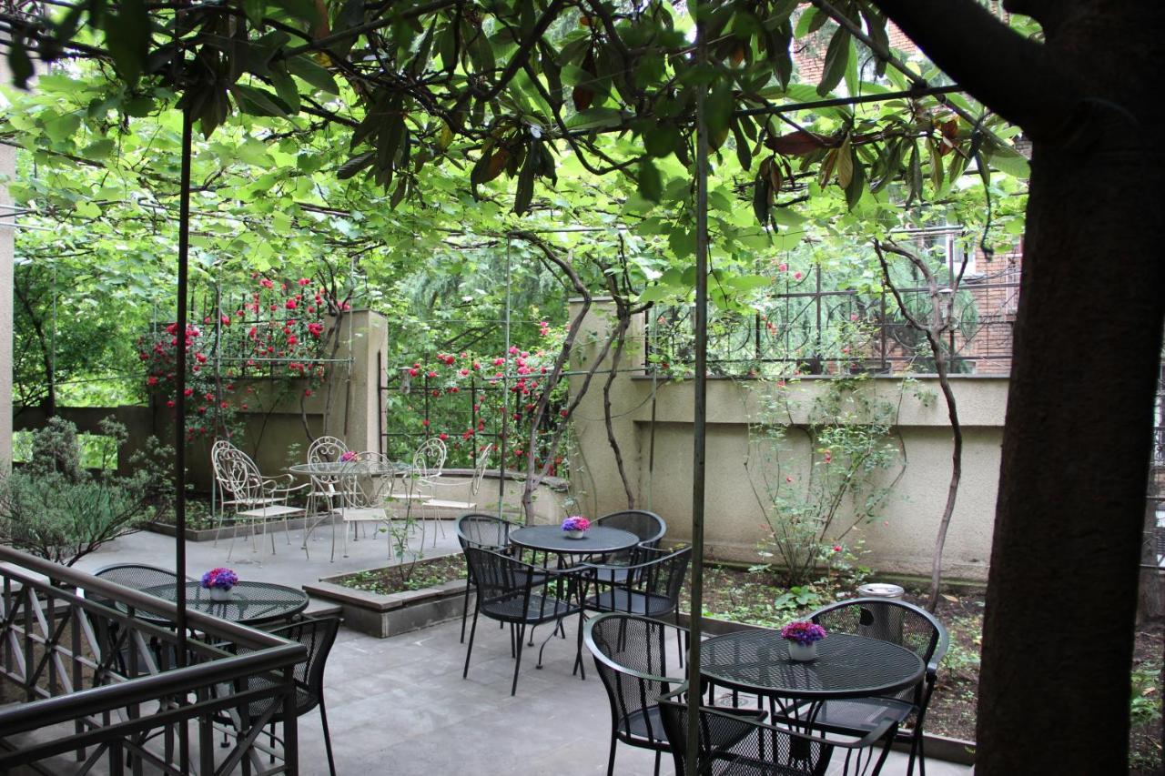 Iliani Hotel Tbilisi Eksteriør bilde