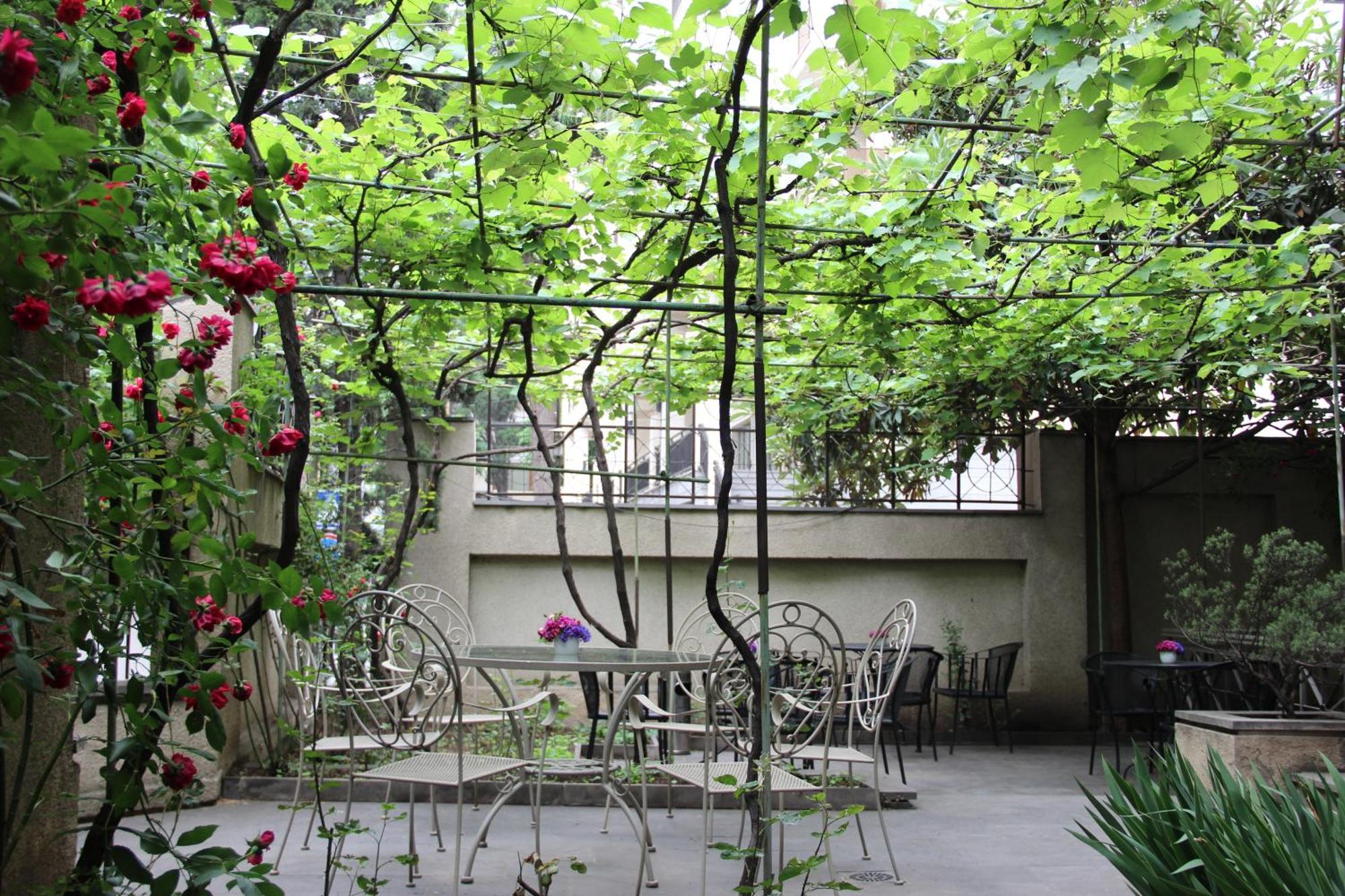 Iliani Hotel Tbilisi Eksteriør bilde