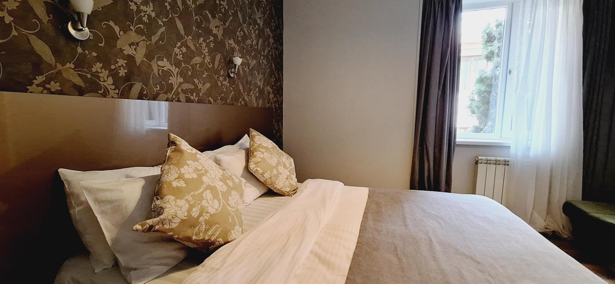 Iliani Hotel Tbilisi Eksteriør bilde