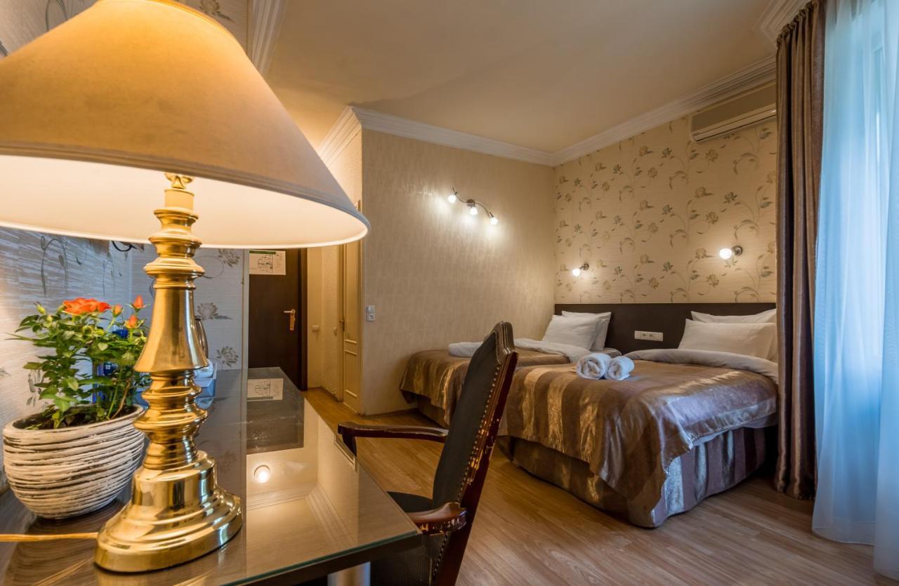 Iliani Hotel Tbilisi Eksteriør bilde